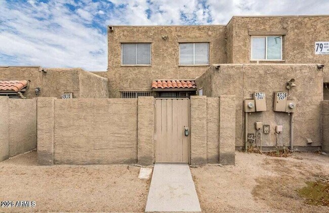 Foto del edificio - 4522 E Pueblo Ave