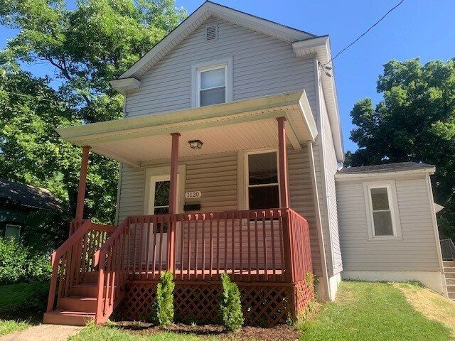 Foto principal - 1120 Atwood Ave
