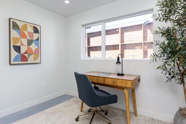 Building Photo - Brand New LUXURY 2026 Construction Homes in Silverlake!