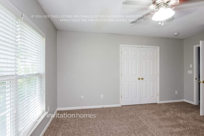 Building Photo - 8028 Stoneham Ct