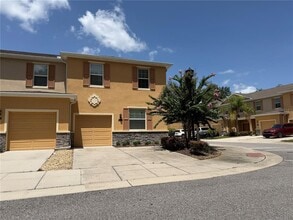Building Photo - 8448 Pine River Rd
