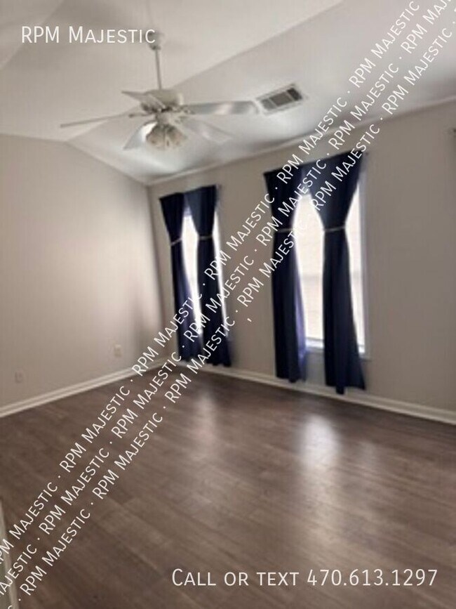 Foto del edificio - 2931 Wintercrest Way