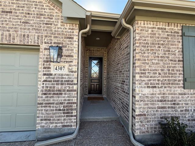 Foto del edificio - 4307 Marsh Hawk Dr