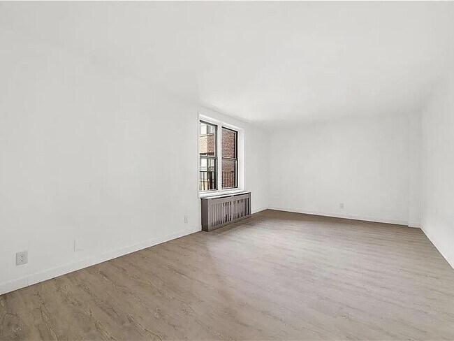 Foto del edificio - 1213 Avenue Z