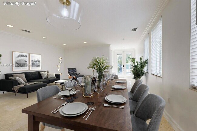 Photo - 3180 New York St House