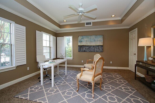 Foto del edificio - 5237 Gibson St