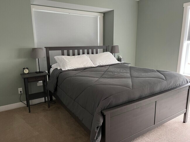 Foto del edificio - 315 S Elmwood Ave Unit 101