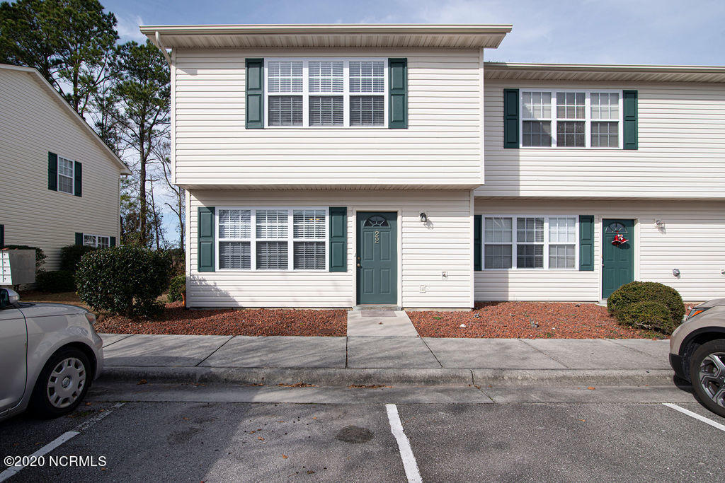 22 Pirates Cove Dr, Swansboro, NC 28584 Townhome Rentals in Swansboro