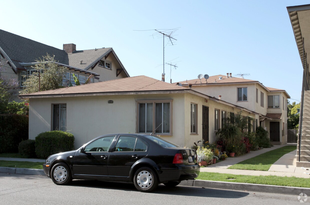 Foto principal - 3009 3rd St