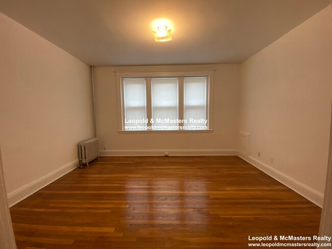 Building Photo - 81 Winchester St
