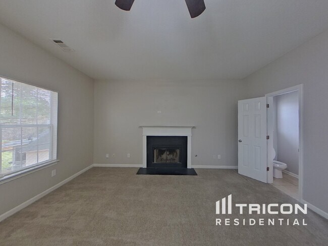 Foto del edificio - 4505 Bridle Point Pkwy