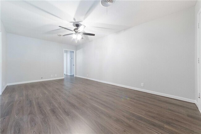 Foto del edificio - 1903 S 19th St