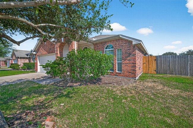 Foto del edificio - 22202 Thresher Ct