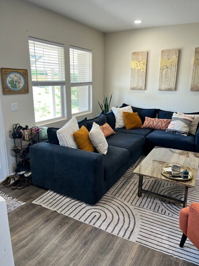 Foto del edificio - 5596 Canyon View Dr