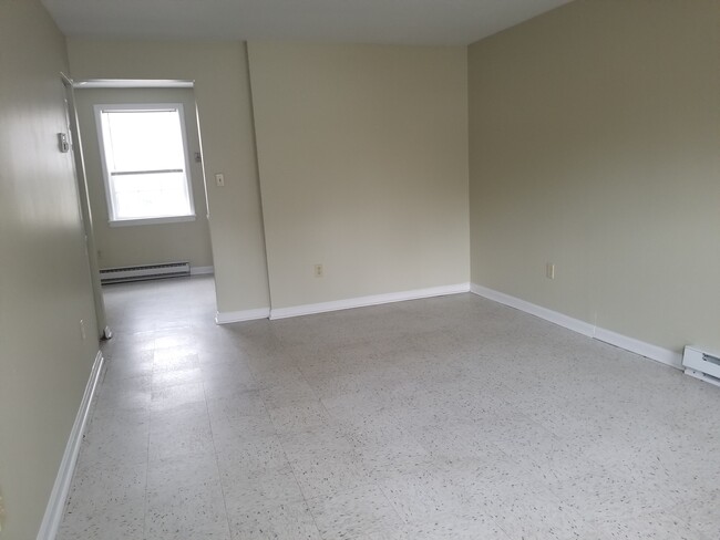 Foto del edificio - 41 Clover Ave NE