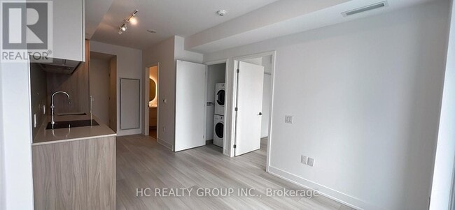 Photo du bâtiment - 36 Olive Ave