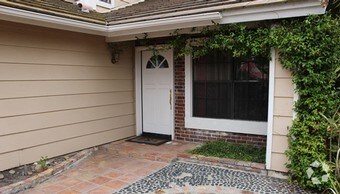 Foto principal - 13342 Benchley Rd