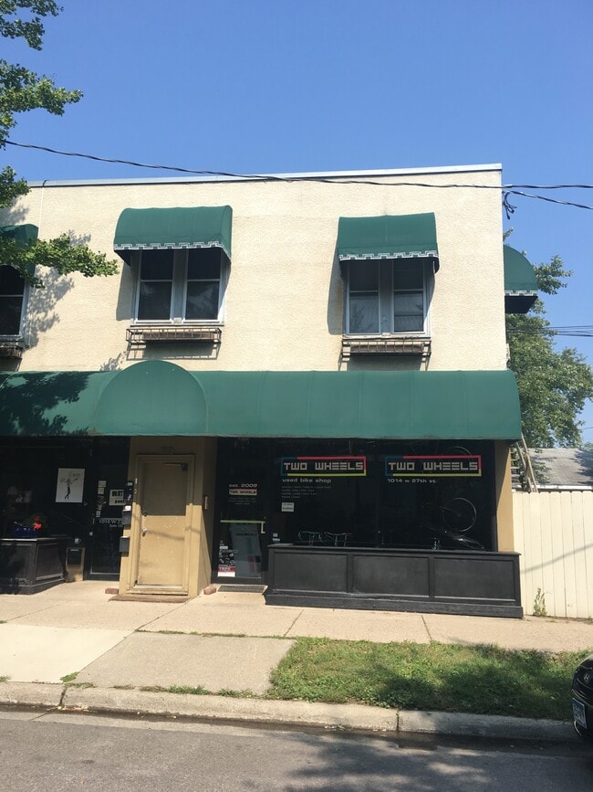 Building Photo - 1014 W 27th St