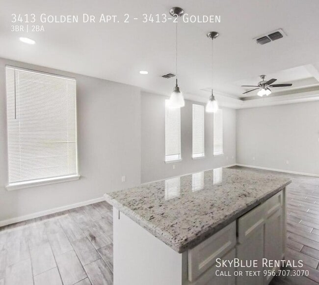 Building Photo - 3413 Golden Dr