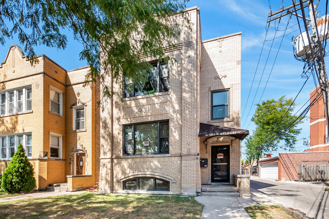 Building Photo - 5614 W Melrose St