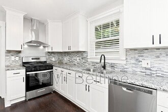 Building Photo - 1164 Sells Ave SW