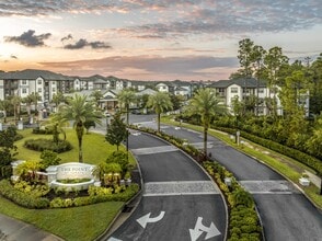 Building Photo - The Point at Tamaya