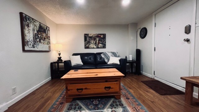 Building Photo - 360 Columbia St NE