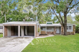 Building Photo - 2603 Martha Ln