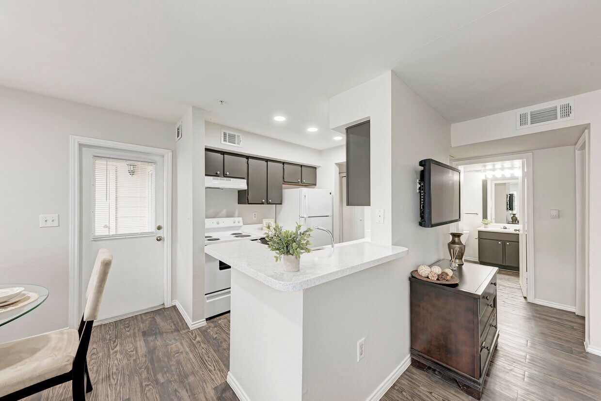 Modelo B2 - Arrowhead Park Apartments