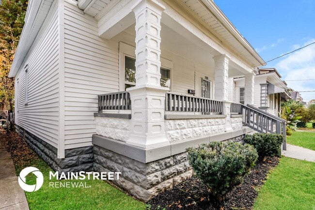 Foto del edificio - 1105 S 32nd St