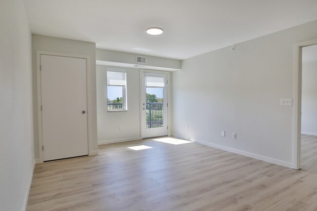Building Photo - Edge Apartments
