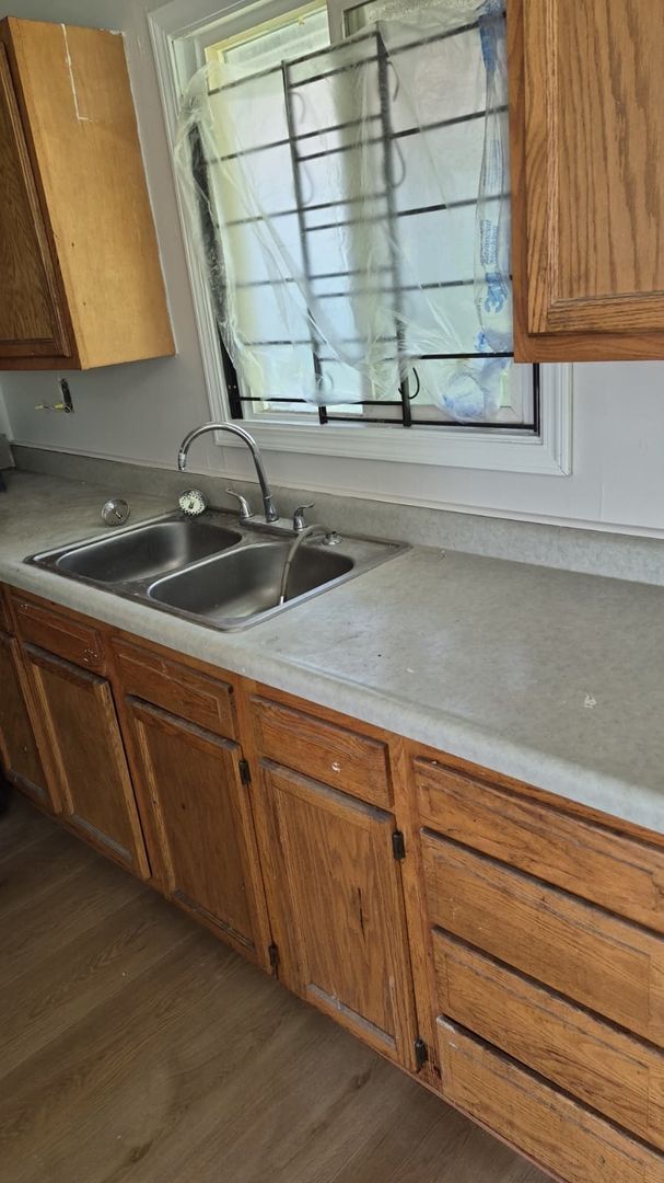 Foto del edificio - Charming 3-Bed, 1-Bath Home for Rent