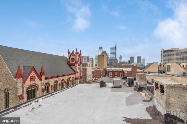 Building Photo - 1900 Mt Vernon St