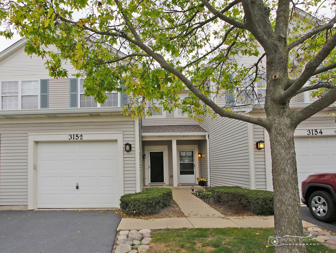 Primary Photo - 3152 Falling Waters Ln