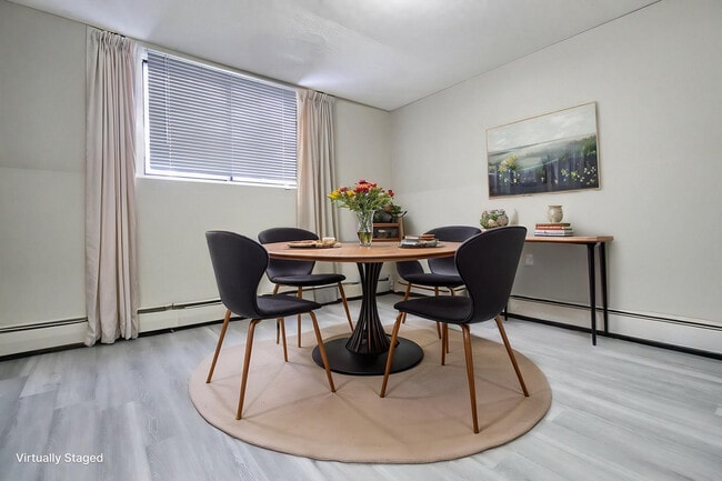 Building Photo - Kerpel Apartments
