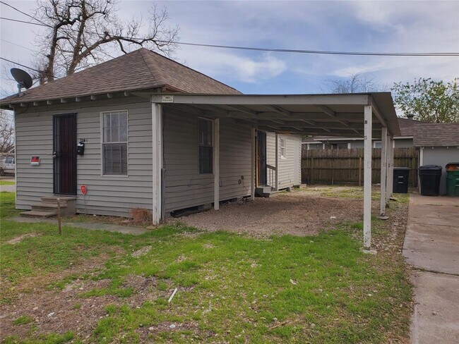 Building Photo - 1220 Griffin St