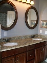 Building Photo - 101 Southridge Ct