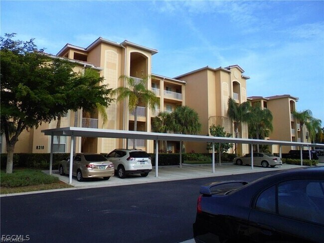 Foto del edificio - 8341 Whiskey Preserve Cir