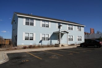 Building Photo - 1104 - 1116 Mazatlan Cir.