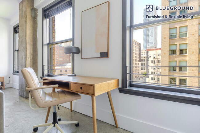 Foto del edificio - 810 S Spring St