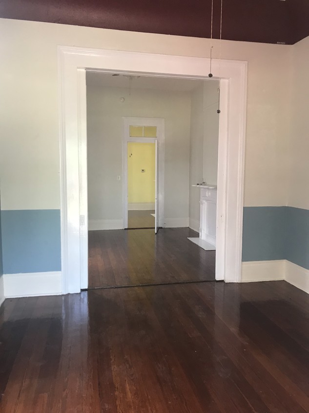 Primary Photo - 1822 Elysian Fields Ave