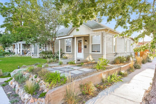 Foto del edificio - 4902 Meade St