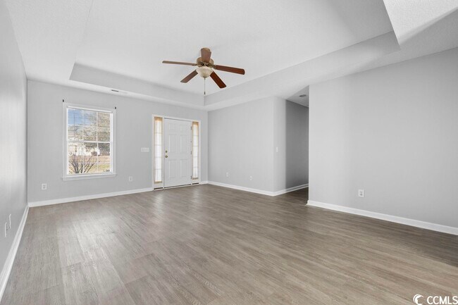 Building Photo - 414 Oak Crest Cir