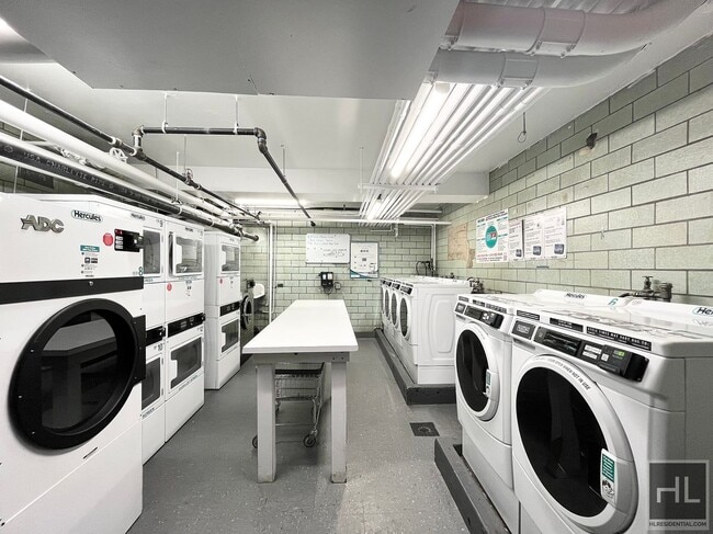 Foto del edificio - EAST 35 STREET