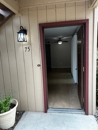 Building Photo - 6560 College Grove Dr