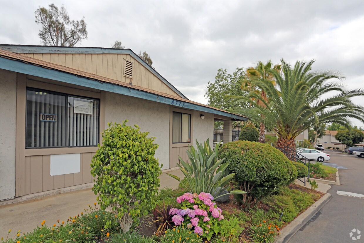 Greystone Ridge Townhomes Apartments in Santee, CA Westside Rentals