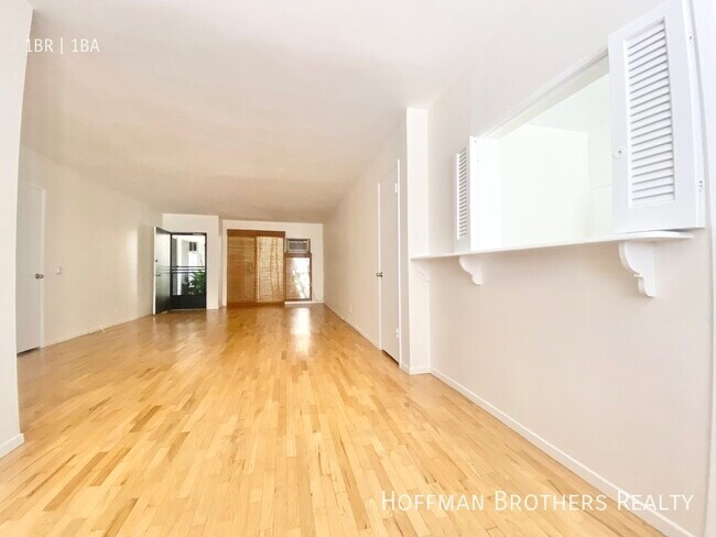 Foto del edificio - 1433 Hayworth Ave