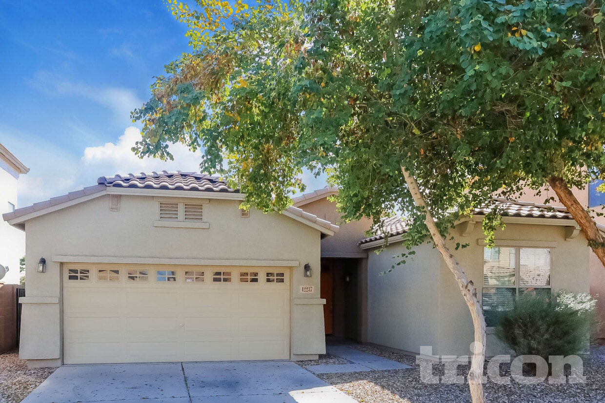 Foto principal - 42237 W Lunar St