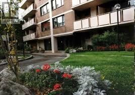 Photo du bâtiment - 10 Huntley St