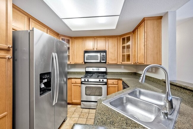 Foto del edificio - 12588 Carmel Creek Rd